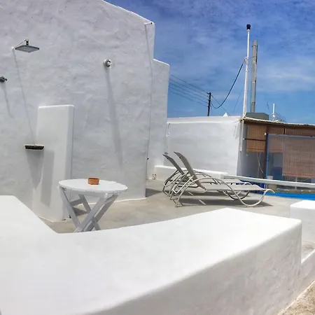 Traditional House By The Sea Сasa de vacaciones