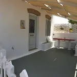 Traditional House By The Sea * Mandrakia