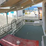 Traditional House By The Sea بيت للعطل *
